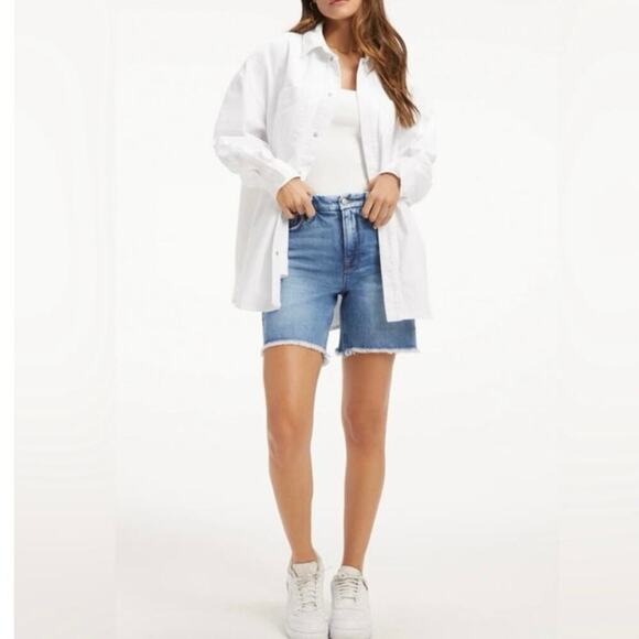 Good American Good ’90s Bermuda Denim Shorts Raw Hem Distressed Indigo Size 10 - Picture 2 of 12